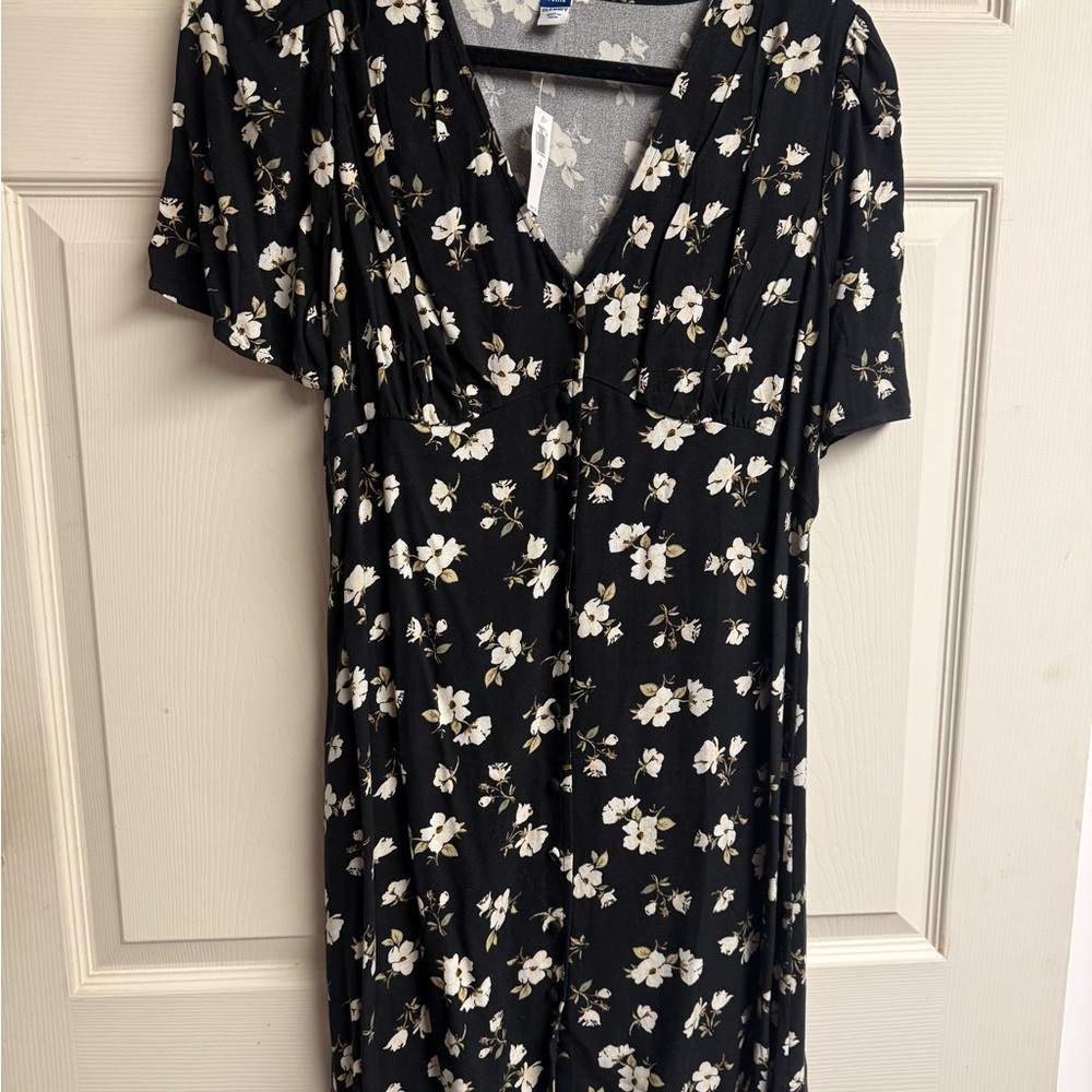 Old Navy Black Dress with White Floral Design - Picture 4 of 5